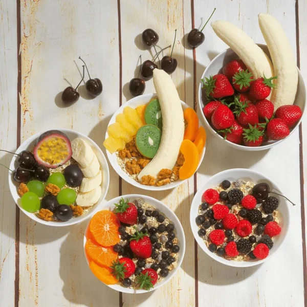 Obst & Früchte^DecoWoerner Erdbeeren Lebensmittel-Attrappen 24 Stück rot