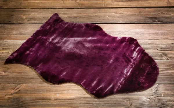 Herbstdeko^DecoWoerner Kunstfell 60cm violett