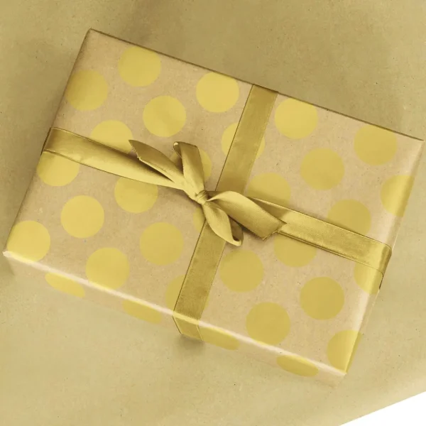 Geschenkpapier | Go Green - Nachhaltige Geschenkverpackung^DecoWoerner Recyceltes Kraftpapier Mit enen Punkten – 50 M Geschenkpapier-Rolle gold